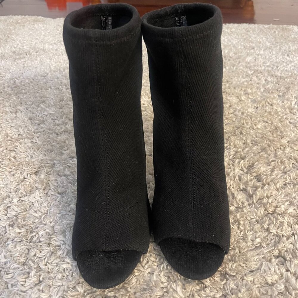 Carlos Black Ribbed Peep Toe Sock Booties Size 9 - Picture 4 of 8
